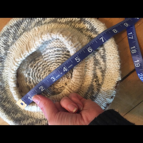 Alpaca Wool Beret style hat - Picture 5 of 5